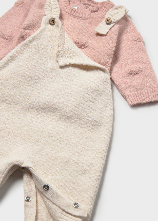 Mayoral Baby-Mädchen Latzhosen und Pullover Set 2608 – keramik