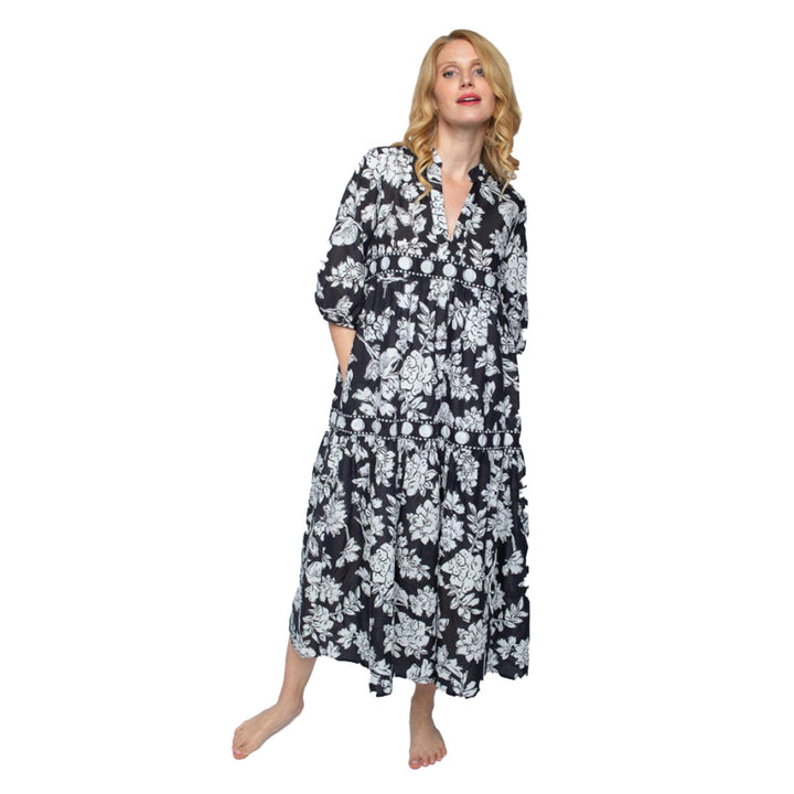 Emily van den Bergh langes Volant-Kleid