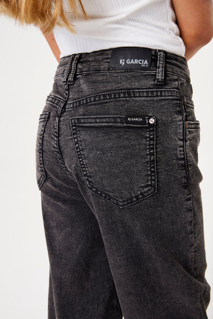 Garcia Mädchen Jeans Ilvy Straight Fit 577-8358