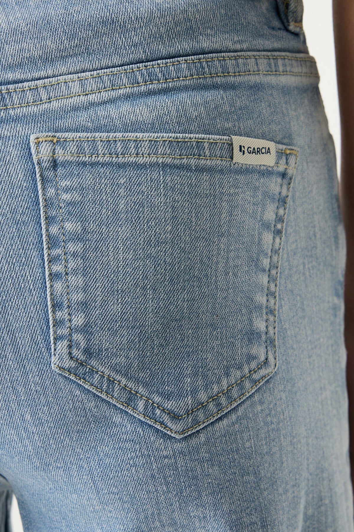 Garcia Mädchen Jeans Annemay 551-4314 – light used