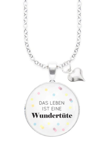 Spruchketten BY LIEBLICHKEITEN mit Charm: DAS LEBEN IST EINE WUNDERTÜTE